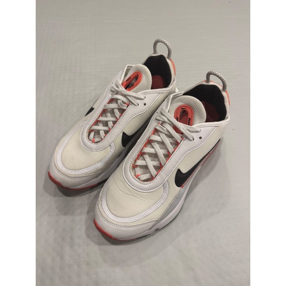 Nike Air Max 2090 Women's White Coral Black Athletic Sneakers Shoes Size 9 - Picture 6 of 12